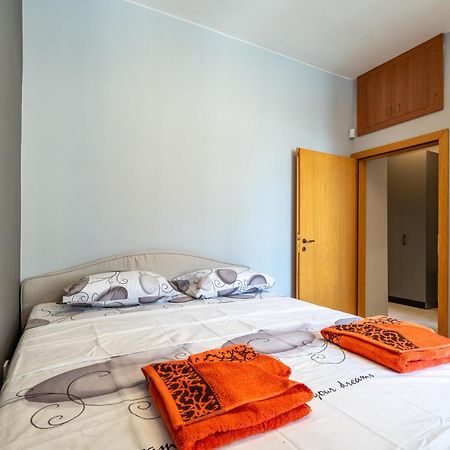 Downtown Apartment Eymi Σόφια Εξωτερικό φωτογραφία