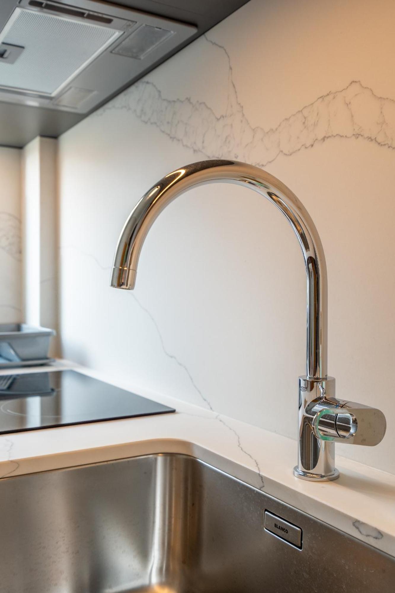 Downtown Apartment Eymi Σόφια Εξωτερικό φωτογραφία