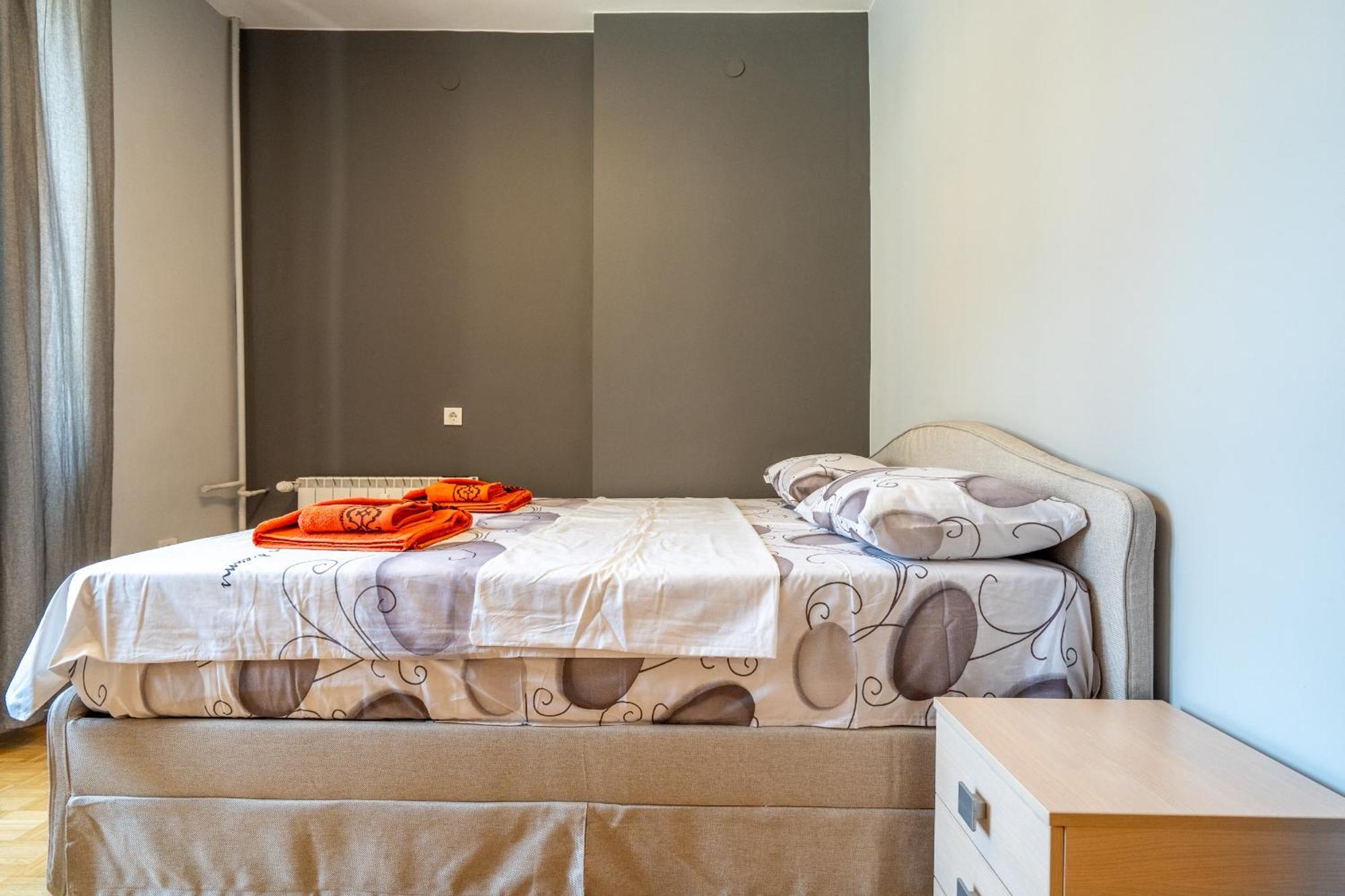 Downtown Apartment Eymi Σόφια Εξωτερικό φωτογραφία