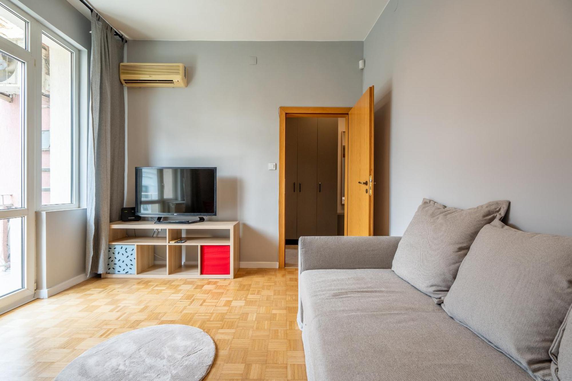 Downtown Apartment Eymi Σόφια Εξωτερικό φωτογραφία